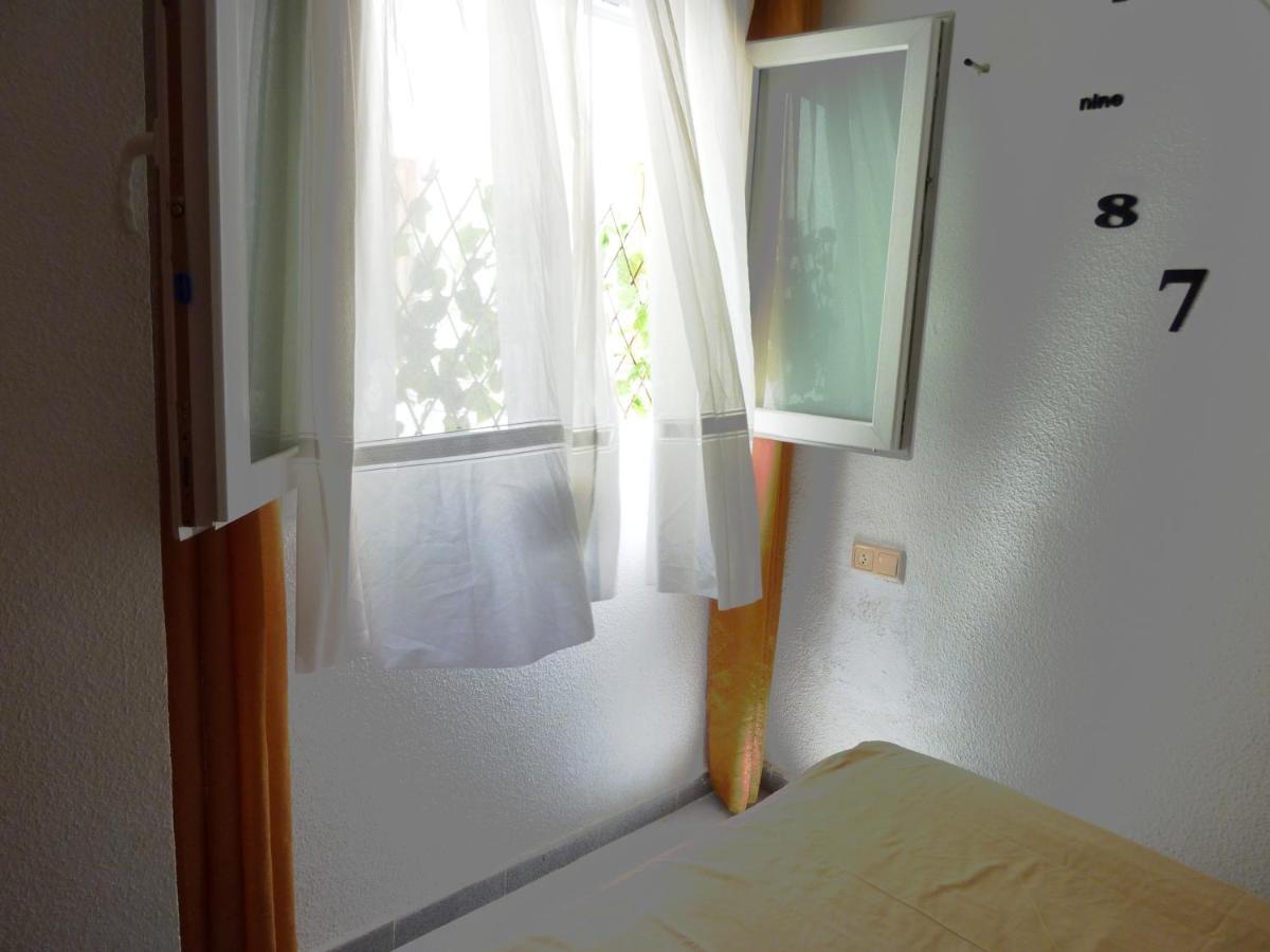 The Cozy Apartment Торевиеха Екстериор снимка